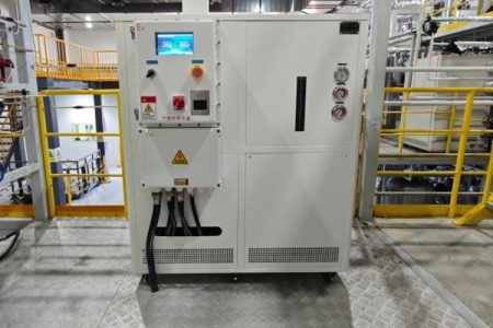 制冷控溫設(shè)備制冷介質(zhì)怎么選擇？