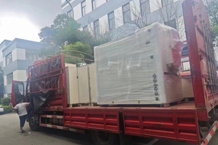 使用反應(yīng)釜高低溫一體機(jī)時(shí)要注意這些環(huán)境因素！